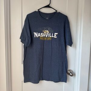 Nashville Predators Navy Blue NHL T-Shirt Men’s Large Hockey Sports Tennessee